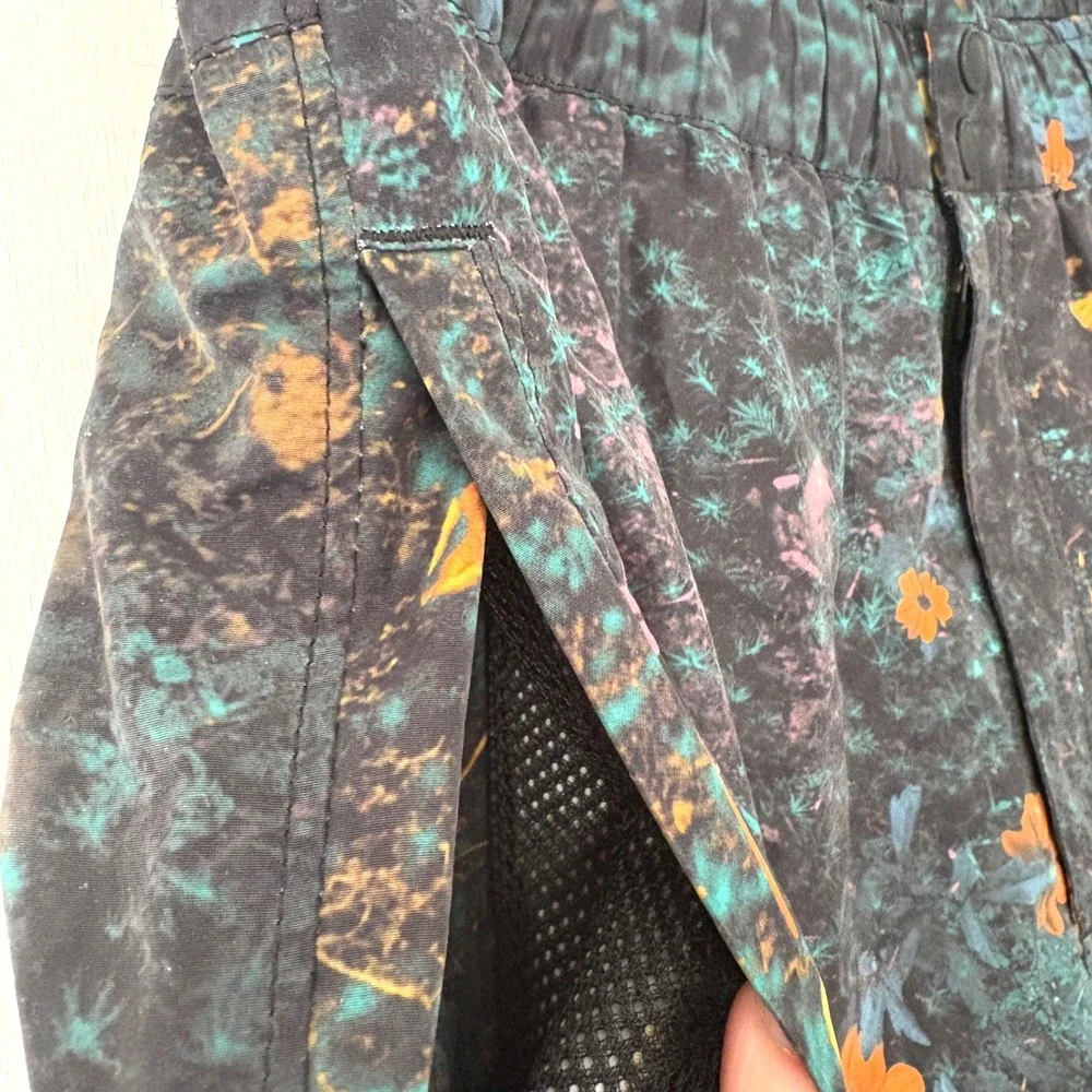 Saturdays NYC 10th Anniversary Transition Print Floral Swim Shorts M41921TR02 M